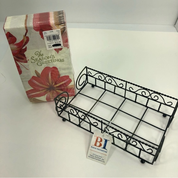 NAPKINS AND NAPKIN HOLDER SEASONS GREETINGS - Picture 9 of 14